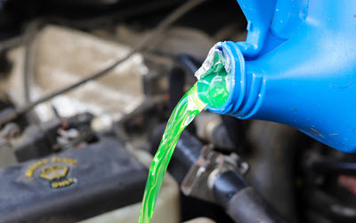 Car Coolant Filling